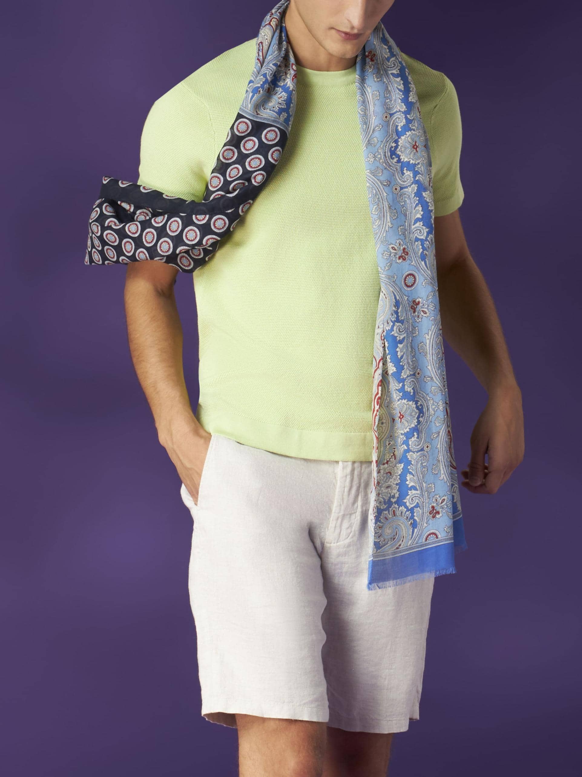 Sciarpe e foulard uomo primavera estate: il tuo stile diverso ogni